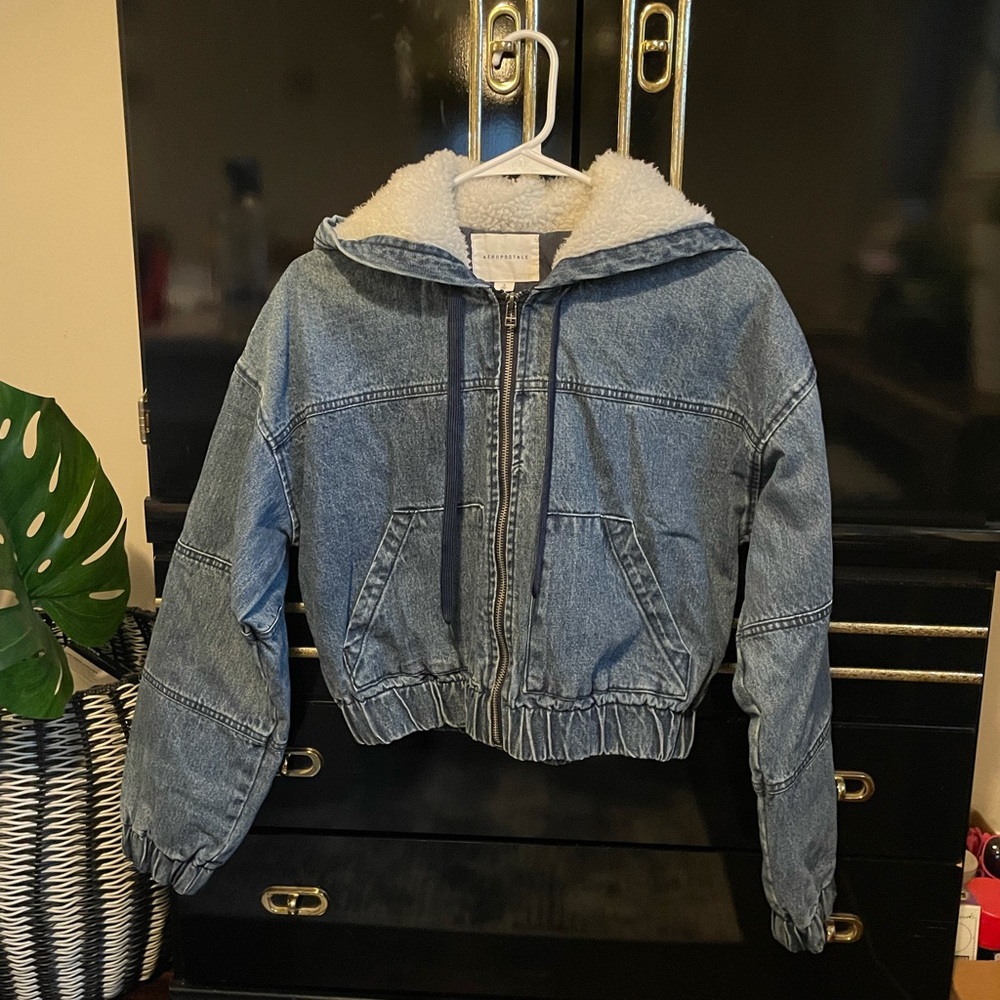 Aeropostale Sherpa Lined Cropped Denim Jacket Size Small
